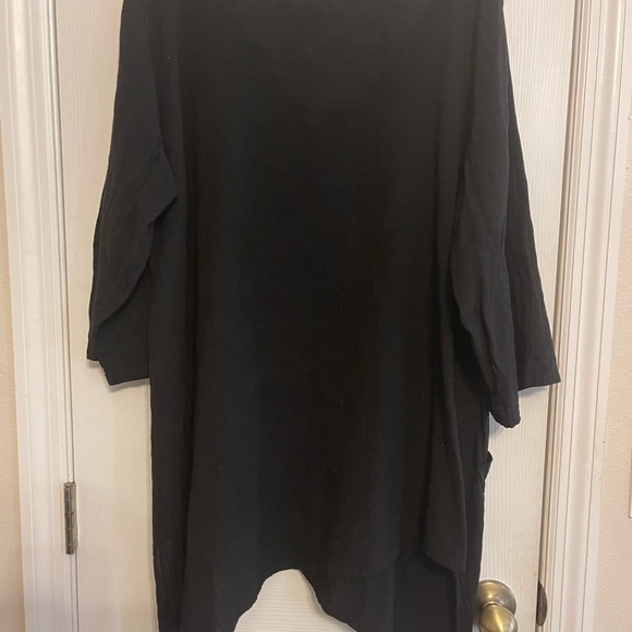 Cottonway Asymmetric Tunic Top Size 2 - Picture 3 of 6